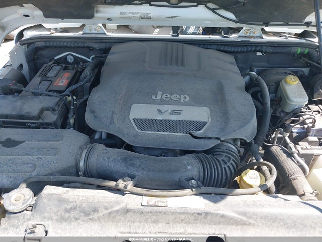 1C4BJWEG5FL537615 Jeep Wrangler Unlimited Sahara