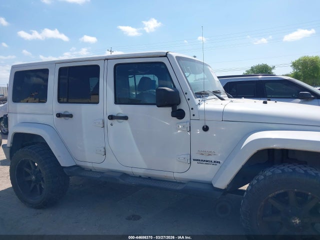 1C4BJWEG5FL537615 Jeep Wrangler Unlimited Sahara