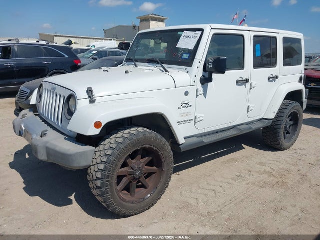 1C4BJWEG5FL537615 Jeep Wrangler Unlimited Sahara
