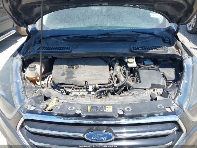 1FMCU0GD9KUB46768 Ford ESCAPE SE