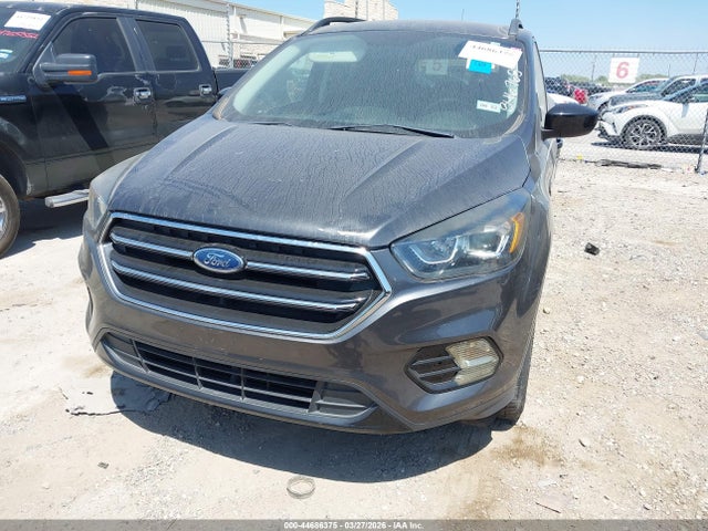 1FMCU0GD9KUB46768 Ford ESCAPE SE