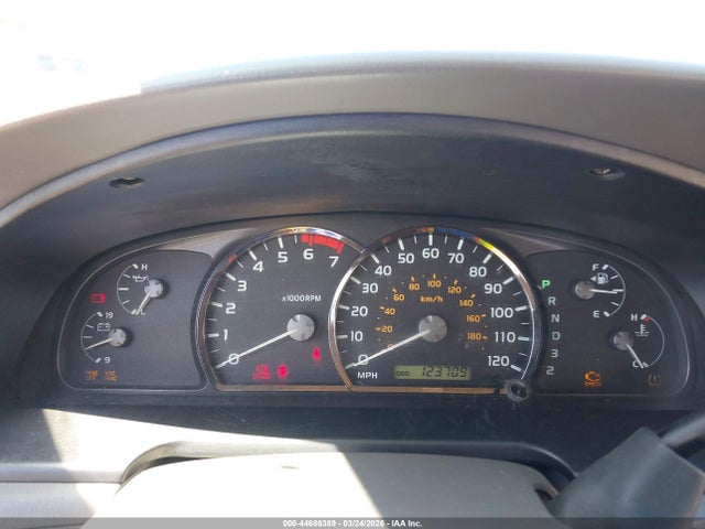 2005 Toyota Sequoia Sr5 V8 მანქანა იყიდება აუქციონზე, vin: 5TDZT34A25S250489, აუქციონის ნომერი: 44686389