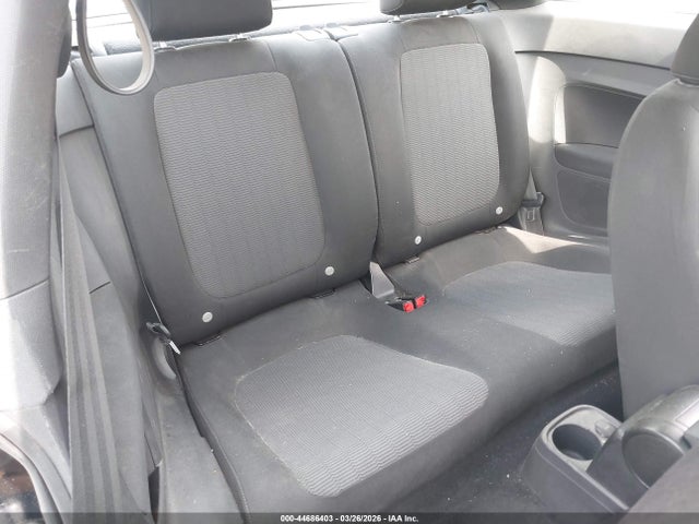 Продаж на аукціоні авто 2013 Volkswagen Beetle 2.5l Entry, vin: 3VWFP7AT4DM659318, номер лоту: 44686403