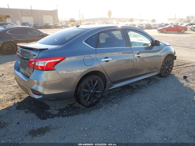 Nissan SENTRA SR 2018 3N1AB7AP1JY290696 Image 4