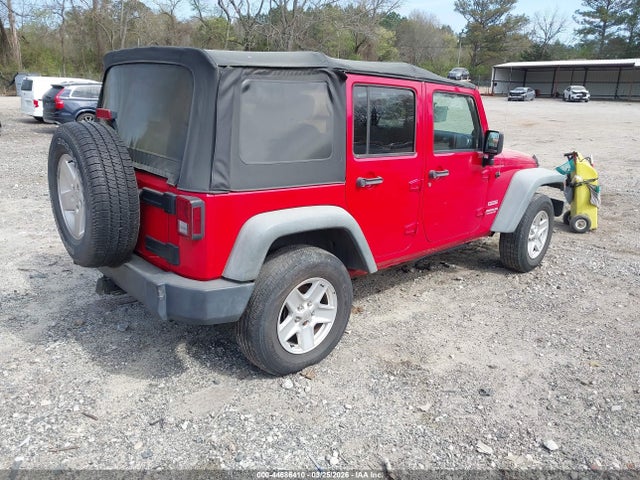 2011 JEEP WRANGLER UNLIMITED 1J4HA3H15BL529101 Photo 3
