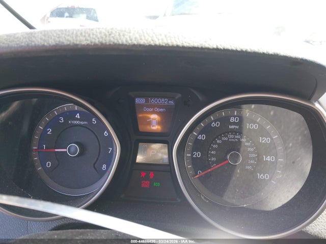 2013 Hyundai Elantra Gt მანქანა იყიდება აუქციონზე, vin: KMHD35LE3DU030293, აუქციონის ნომერი: 44686420