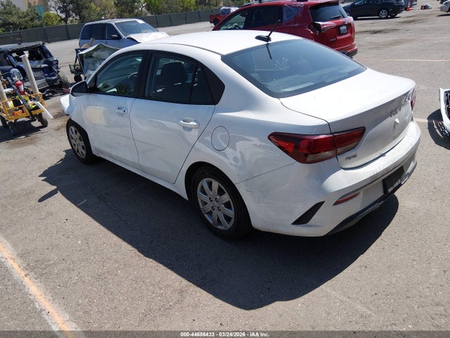 3KPA24AD2PE518121 KIA RIO LX