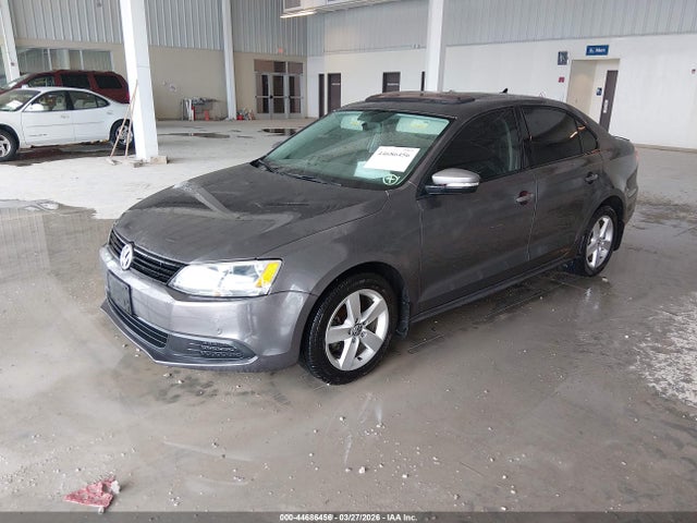 44686456 :رقم المزاد ، 3VWLL7AJ8BM116452 vin ، 2011 Volkswagen Jetta 2.0l Tdi مزاد بيع
