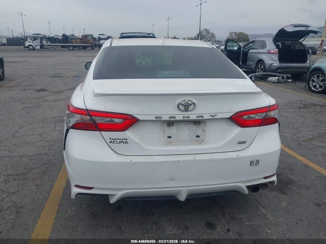 Продаж на аукціоні авто 2018 Toyota Camry Se, vin: 4T1B11HK5JU623766, номер лоту: 44686458