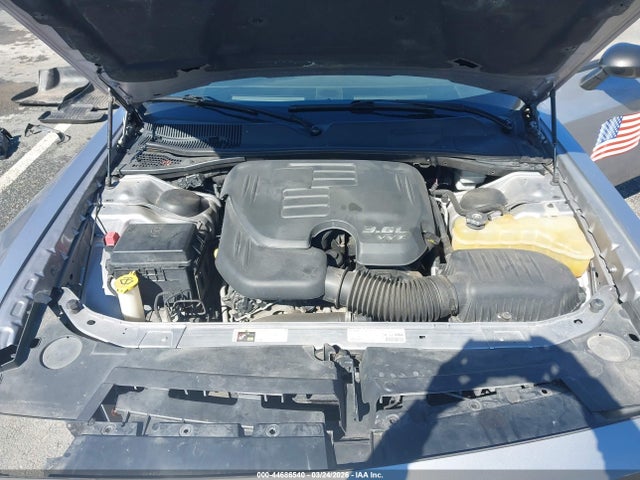 44686540 :رقم المزاد ، 2C3CDYAG5DH629173 vin ، 2013 Dodge Challenger Sxt Plus مزاد بيع