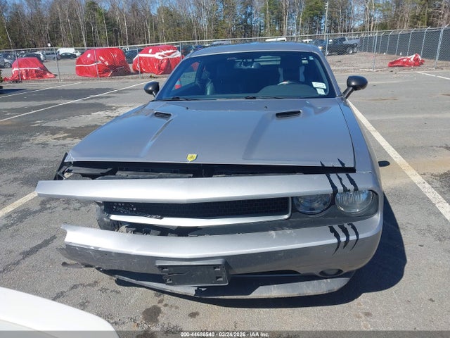 44686540 :رقم المزاد ، 2C3CDYAG5DH629173 vin ، 2013 Dodge Challenger Sxt Plus مزاد بيع