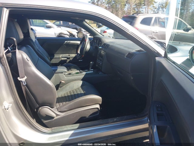 44686540 :رقم المزاد ، 2C3CDYAG5DH629173 vin ، 2013 Dodge Challenger Sxt Plus مزاد بيع