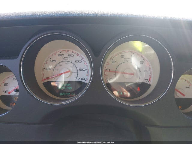 44686540 :رقم المزاد ، 2C3CDYAG5DH629173 vin ، 2013 Dodge Challenger Sxt Plus مزاد بيع