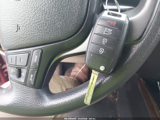 KIA SORENTO LX 2015 5XYKT3A69FG654907 Image 11