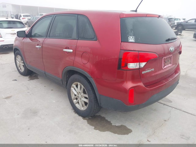 KIA SORENTO LX 2015 5XYKT3A69FG654907 Image 3