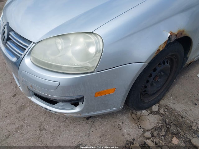 44686560 :رقم المزاد ، 3VWPF71KX6M622565 vin ، 2006 Volkswagen Jetta Value Edition مزاد بيع