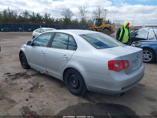 44686560 :رقم المزاد ، 3VWPF71KX6M622565 vin ، 2006 Volkswagen Jetta Value Edition مزاد بيع