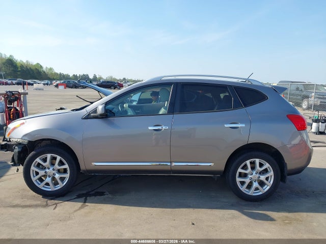 44686608 :رقم المزاد ، JN8AS5MV6BW270288 vin ، 2011 Nissan Rogue Sv مزاد بيع
