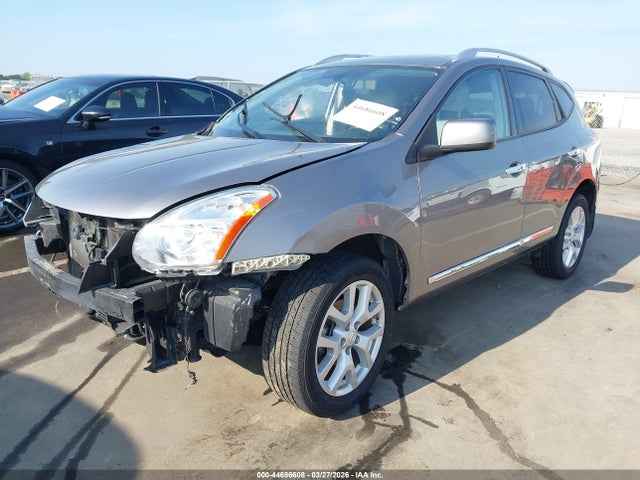 44686608 :رقم المزاد ، JN8AS5MV6BW270288 vin ، 2011 Nissan Rogue Sv مزاد بيع