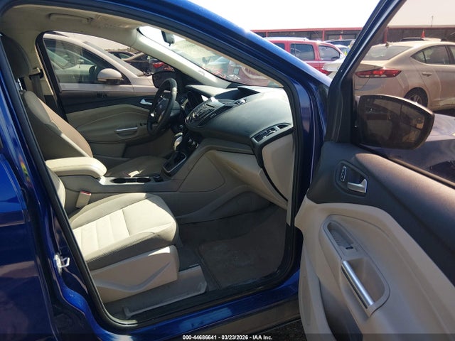 1FMCU0GX9EUA37547 Ford ESCAPE SE