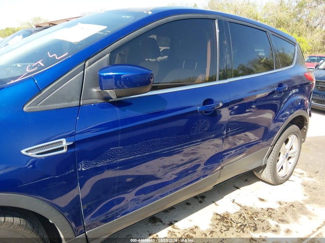1FMCU0GX9EUA37547 Ford ESCAPE SE