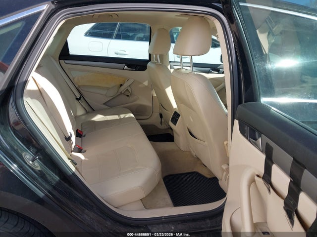 Продажа на аукционе авто 2014 Volkswagen Passat 2.0l Tdi Se, vin: 1VWBN7A37EC049615, номер лота: 44686651