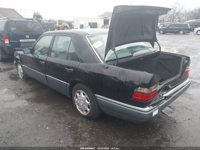 44686657 :رقم المزاد ، WDBEB31E7SC171260 vin ، 1995 Mercedes-benz E 300d/300d Special مزاد بيع