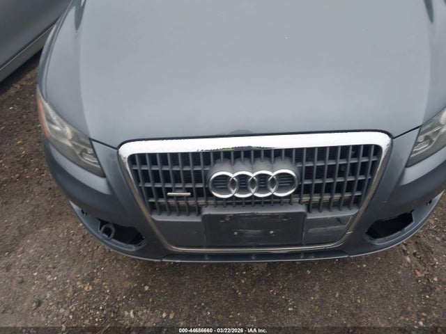 2012 Audi Q5 2.0t Premium მანქანა იყიდება აუქციონზე, vin: WA1LFAFPXCA118460, აუქციონის ნომერი: 44686660