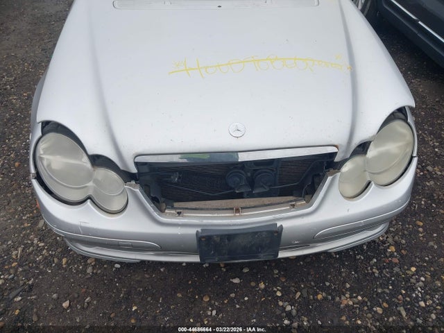 44686664 :رقم المزاد ، WDBRN47J12A376894 vin ، 2002 Mercedes-benz C 230 مزاد بيع