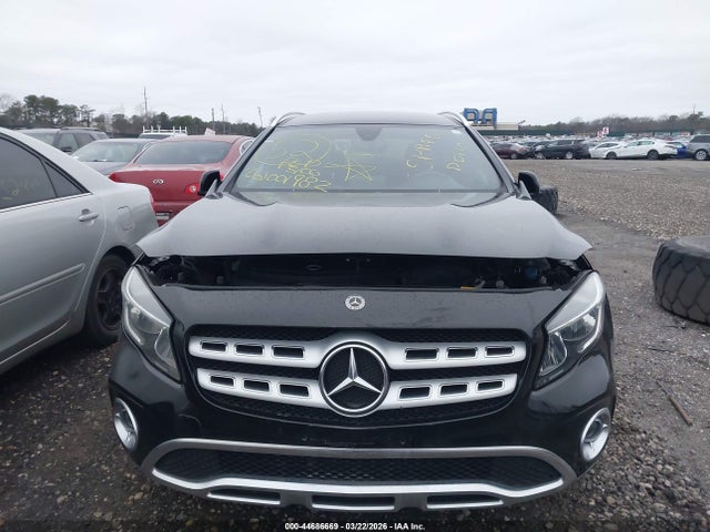 44686669 :رقم المزاد ، WDCTG4EB1KU011086 vin ، 2019 Mercedes-benz Gla 250 مزاد بيع