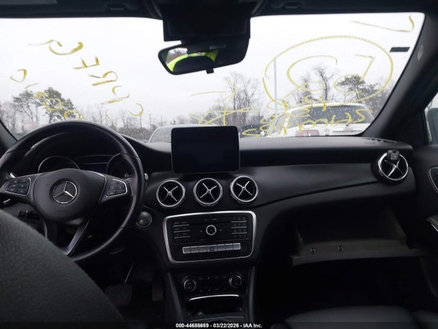 44686669 :رقم المزاد ، WDCTG4EB1KU011086 vin ، 2019 Mercedes-benz Gla 250 مزاد بيع