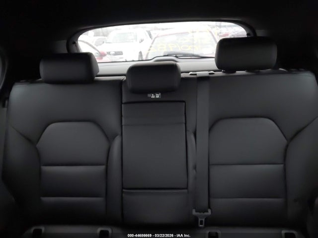44686669 :رقم المزاد ، WDCTG4EB1KU011086 vin ، 2019 Mercedes-benz Gla 250 مزاد بيع