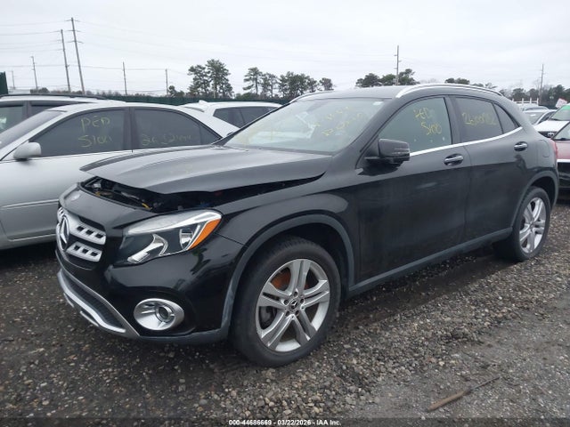 44686669 :رقم المزاد ، WDCTG4EB1KU011086 vin ، 2019 Mercedes-benz Gla 250 مزاد بيع