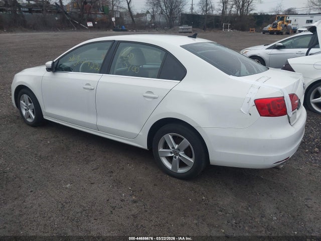 Продажа на аукционе авто 2012 Volkswagen Jetta 2.0l Tdi, vin: 3VWLL7AJ9CM035882, номер лота: 44686676