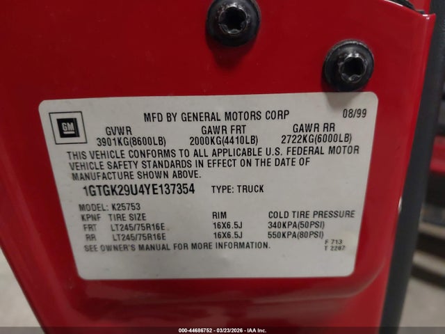 2000 GMC SIERRA 2500 1GTGK29U4YE137354 Photo 8