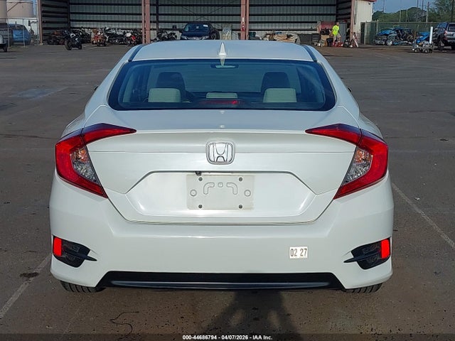 Honda CIVIC EX 2018 2HGFC2F77JH573347 Image 17