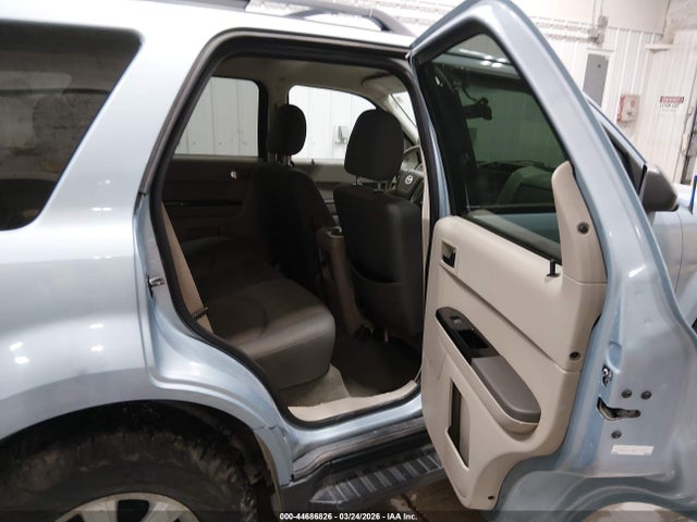 44686826 :رقم المزاد ، 4F2CZ96138KM16311 vin ، 2008 Mazda Tribute S Touring مزاد بيع
