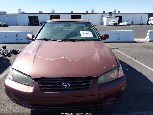 1999 TOYOTA CAMRY 4T1BG22K0XU557794 Photo 5