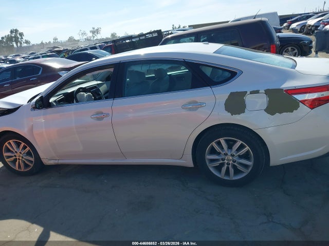 Toyota Avalon Xle Premium 2014 4T1BK1EB0EU104860 Image 14