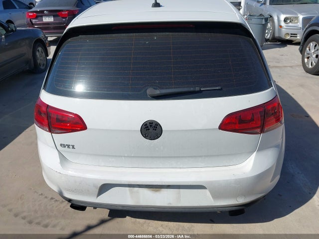 Продажа на аукционе авто 2015 Volkswagen Golf Gti 2.0t Autobahn 4-door, vin: 3VW5T7AU0FM098909, номер лота: 44686856