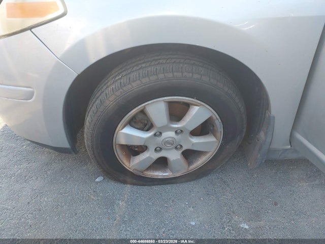 2007 NISSAN VERSA 3N1BC13E57L399095 Photo 5