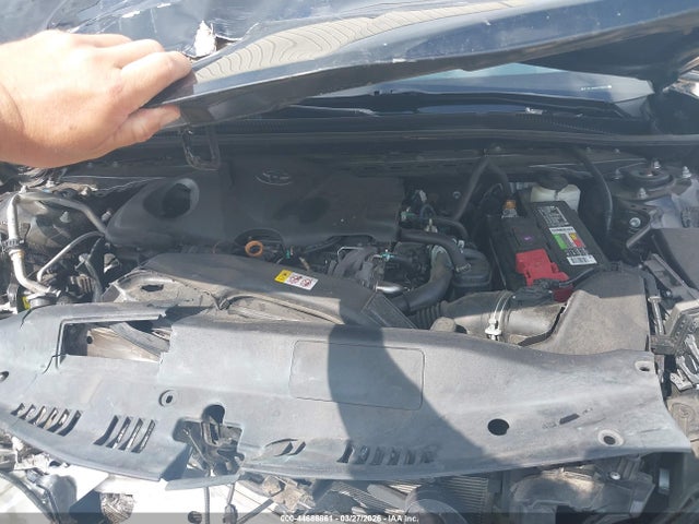 4T1B11HK8KU175279 Toyota CAMRY SE