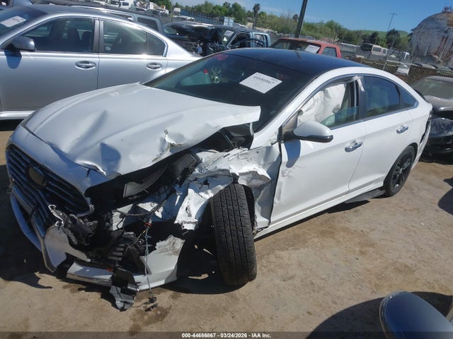 5NPE34AF9JH600964 Hyundai SONATA SEL