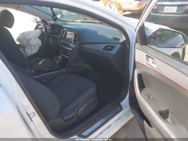 5NPE34AF9JH600964 Hyundai SONATA SEL
