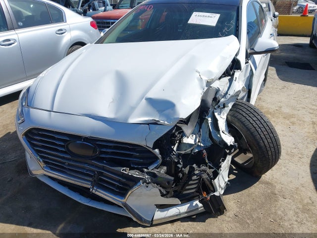 5NPE34AF9JH600964 Hyundai SONATA SEL