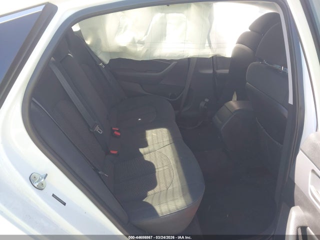 5NPE34AF9JH600964 Hyundai SONATA SEL