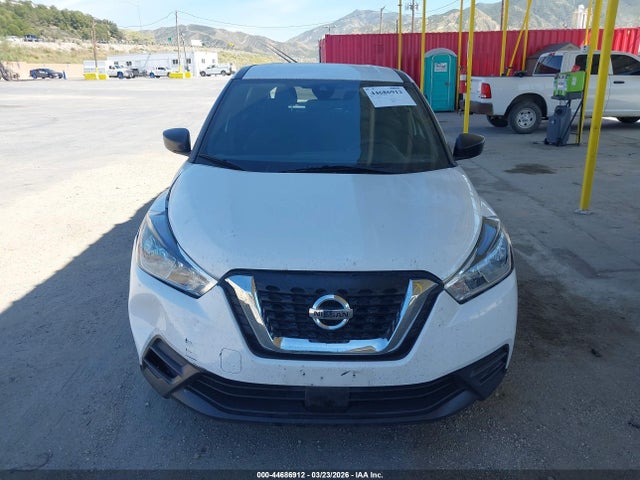 3N1CP5BV2LL512240 Nissan Kicks S Xtronic Cvt