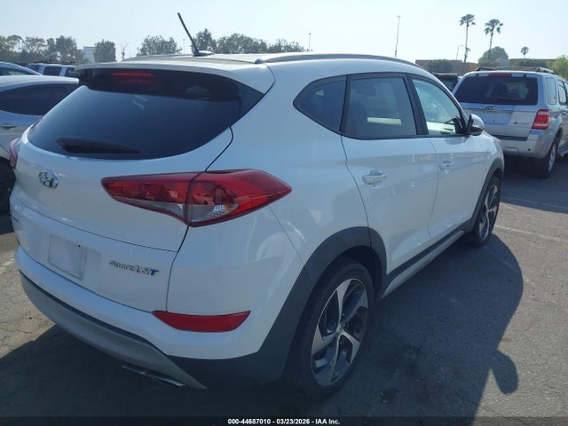 KM8J33A26HU488402 Hyundai Tucson Sport