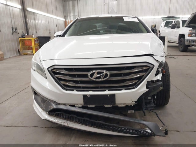 Продаж на аукціоні авто 2016 Hyundai Sonata Sport, vin: 5NPE34AF1GH345879, номер лоту: 44687030