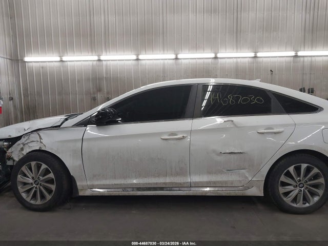 Продаж на аукціоні авто 2016 Hyundai Sonata Sport, vin: 5NPE34AF1GH345879, номер лоту: 44687030